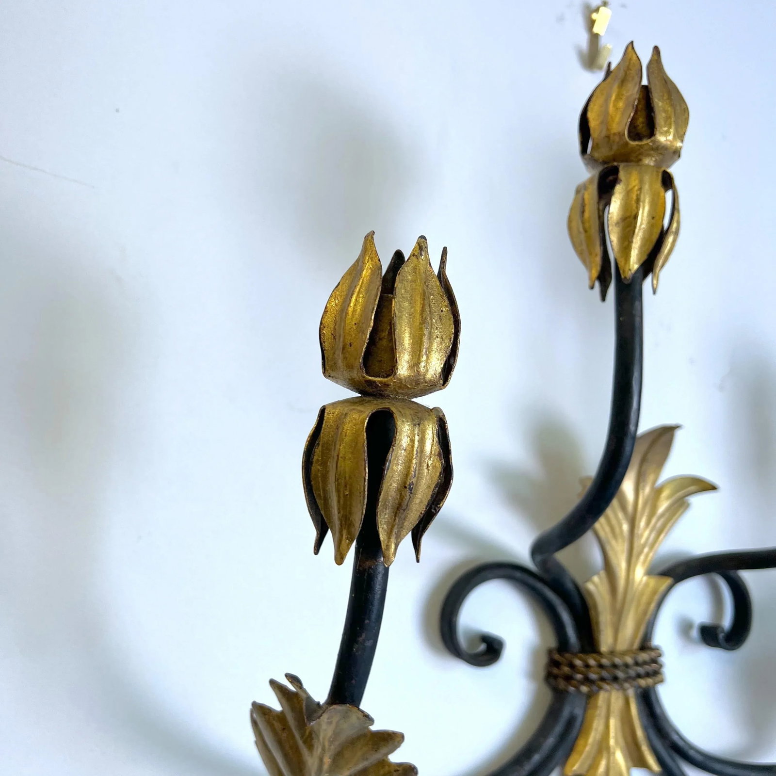 Vintage Fleur De Lis Gilt Iron Candle Wall Sconce - 4