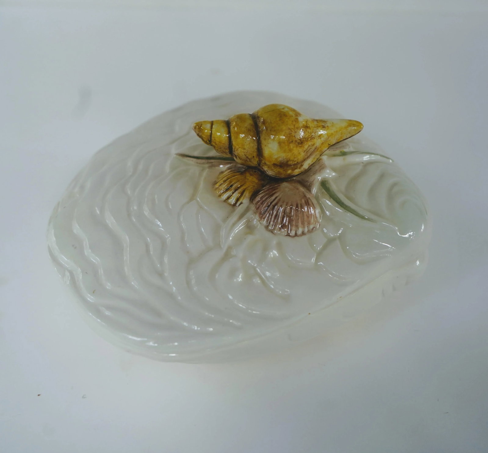 1950s Italian Hand-Painted Clamshell Tureen - 5