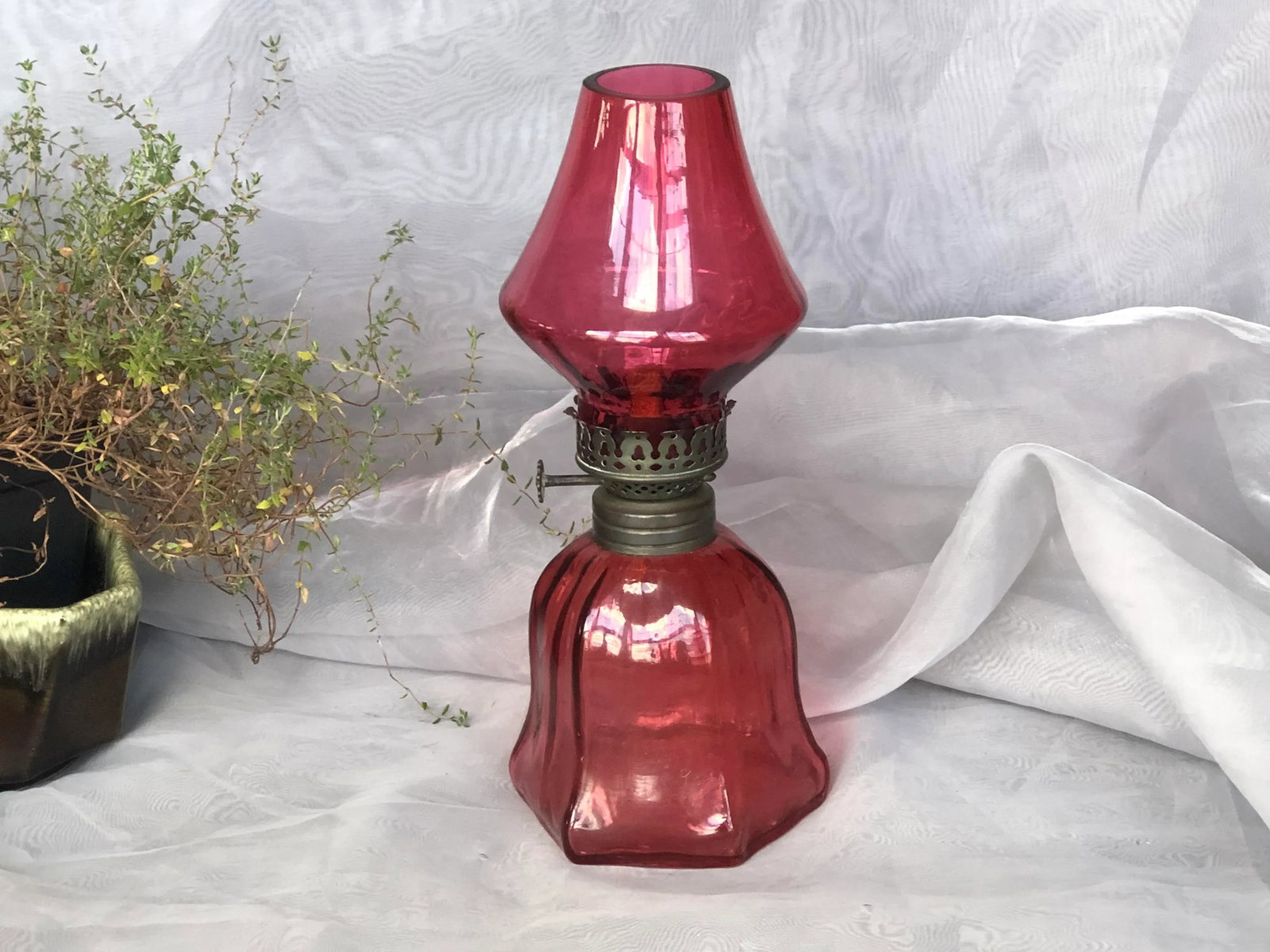 Antique Victorian Cranberry Glass Oil Lamp - 12