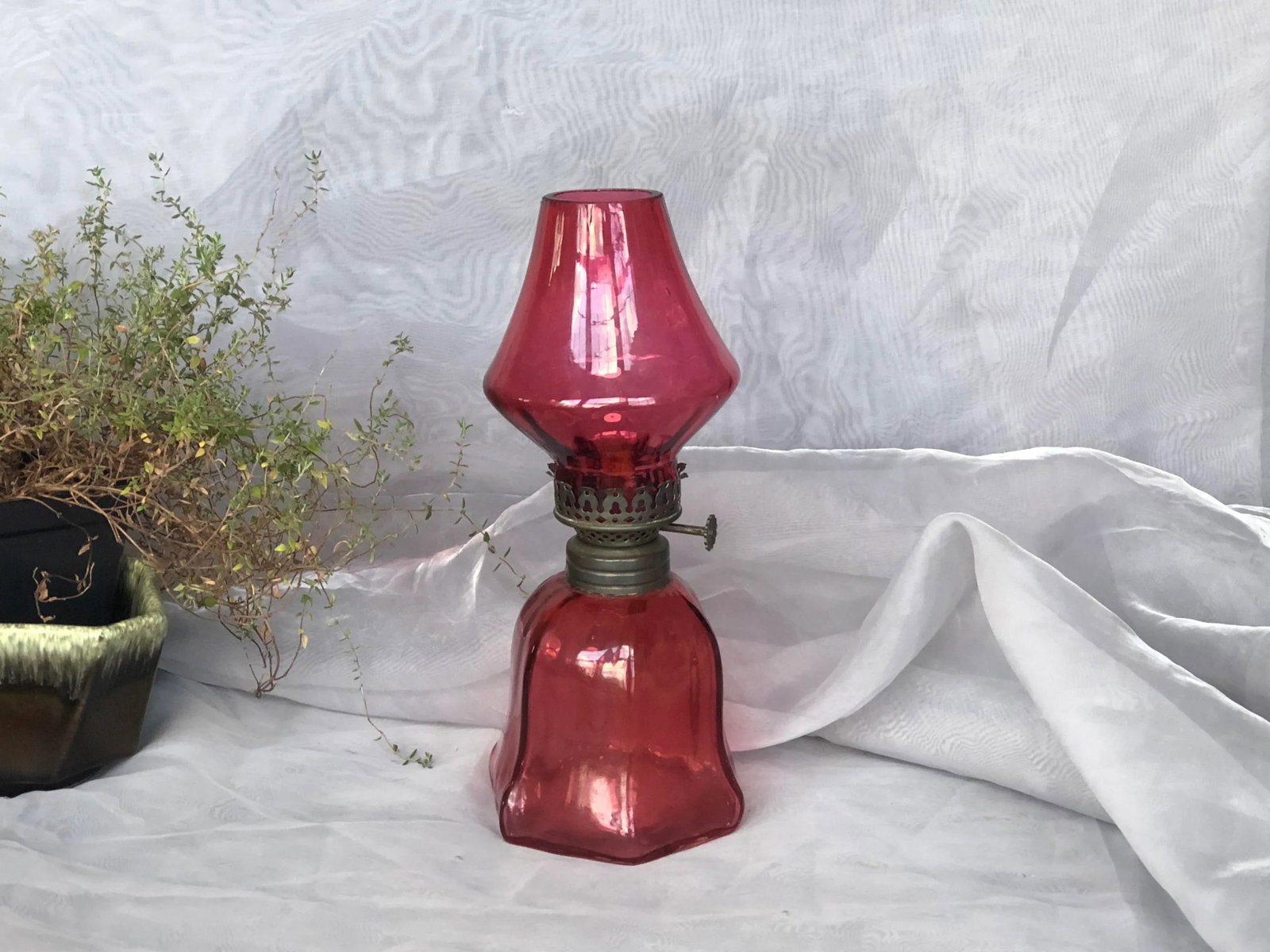Antique Victorian Cranberry Glass Oil Lamp - 13