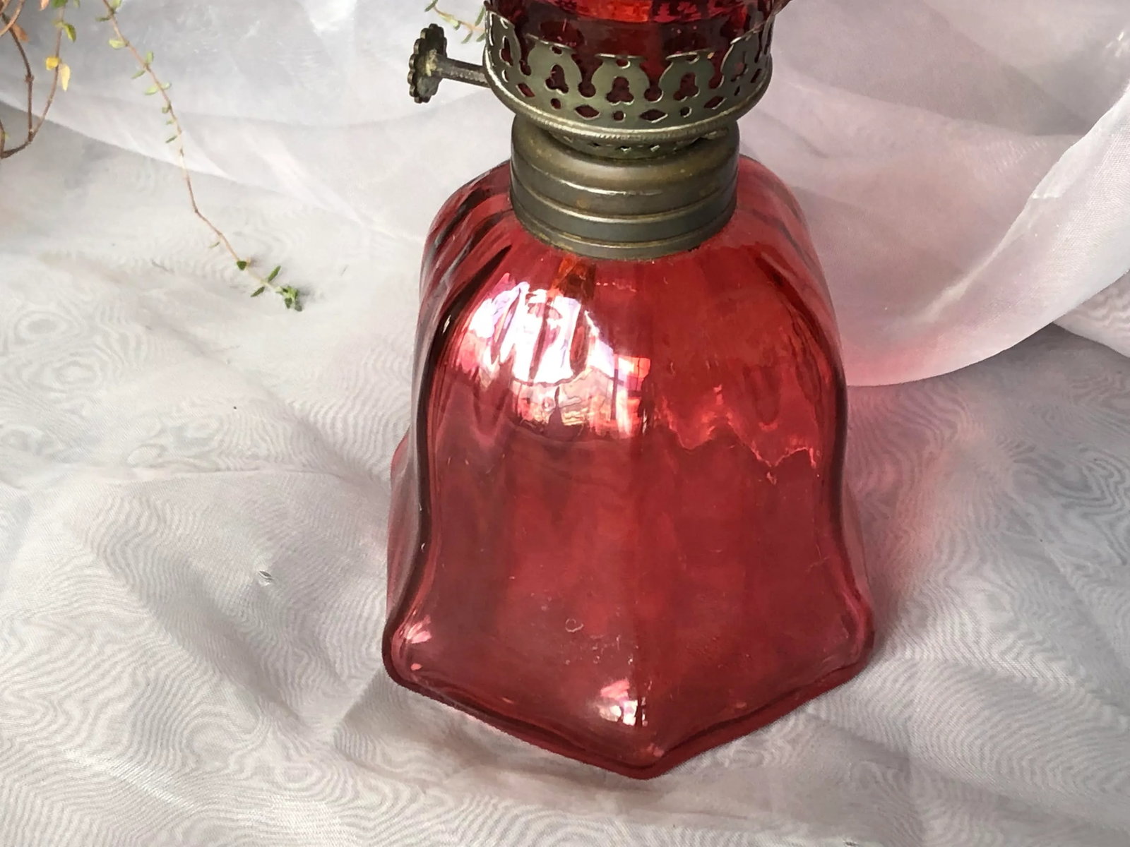 Antique Victorian Cranberry Glass Oil Lamp - 8