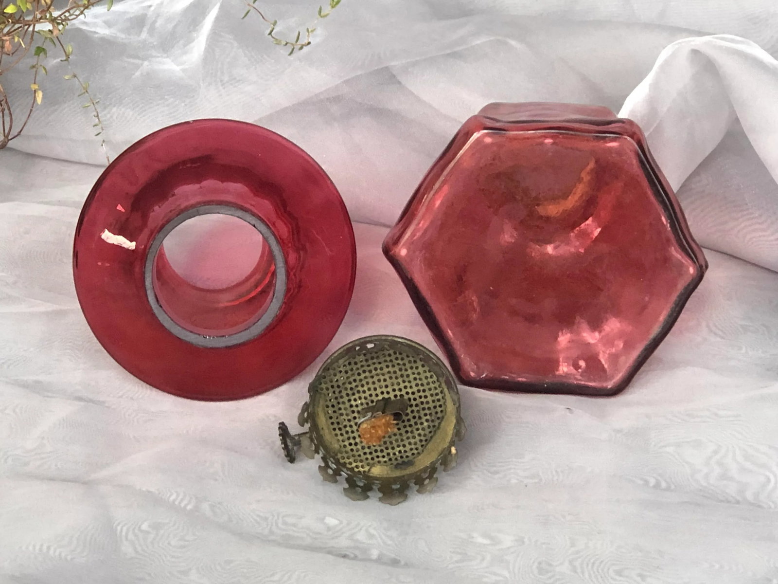 Antique Victorian Cranberry Glass Oil Lamp - 9