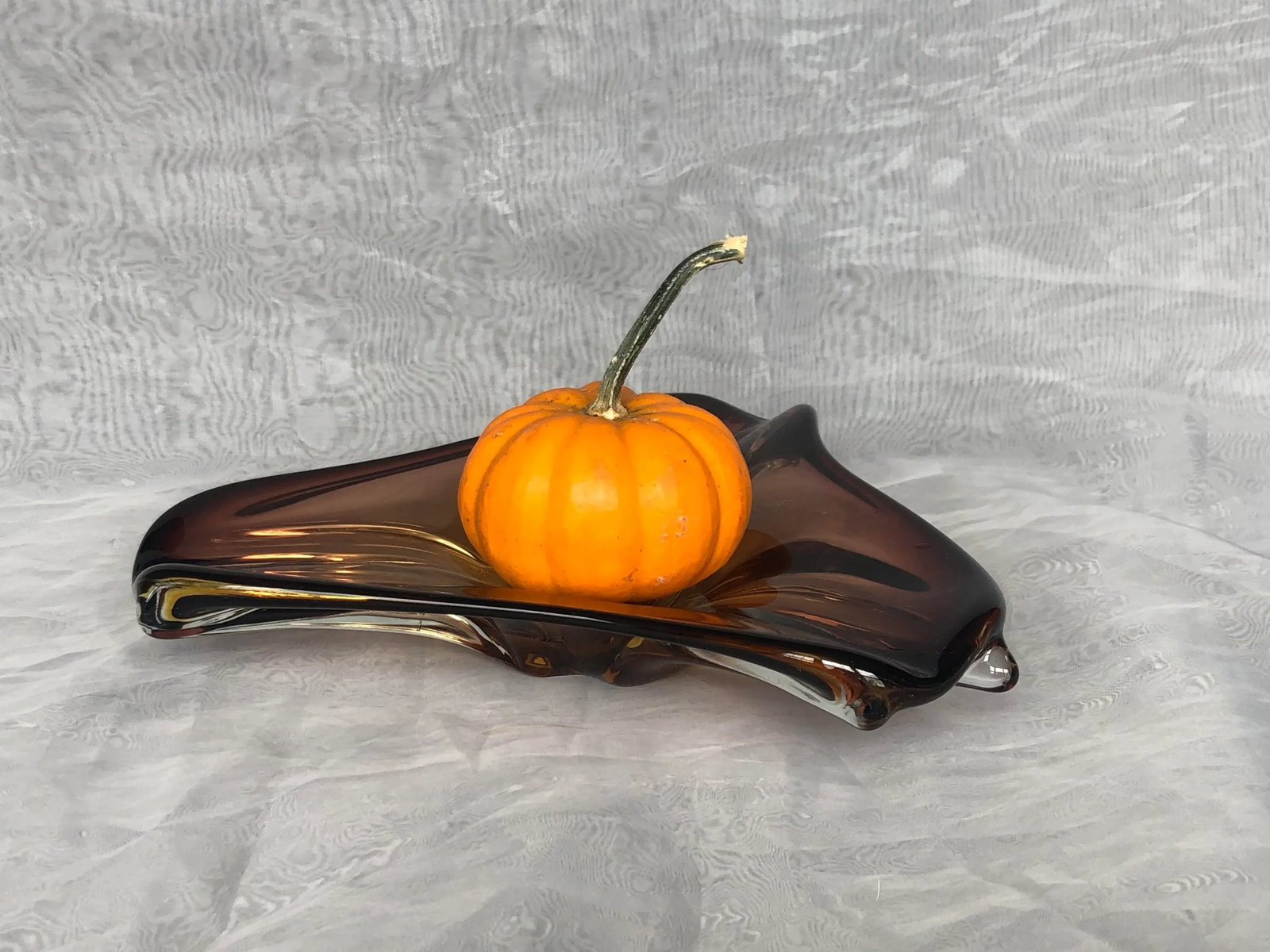 Mid Century Modern Art Glass Bowl - 2