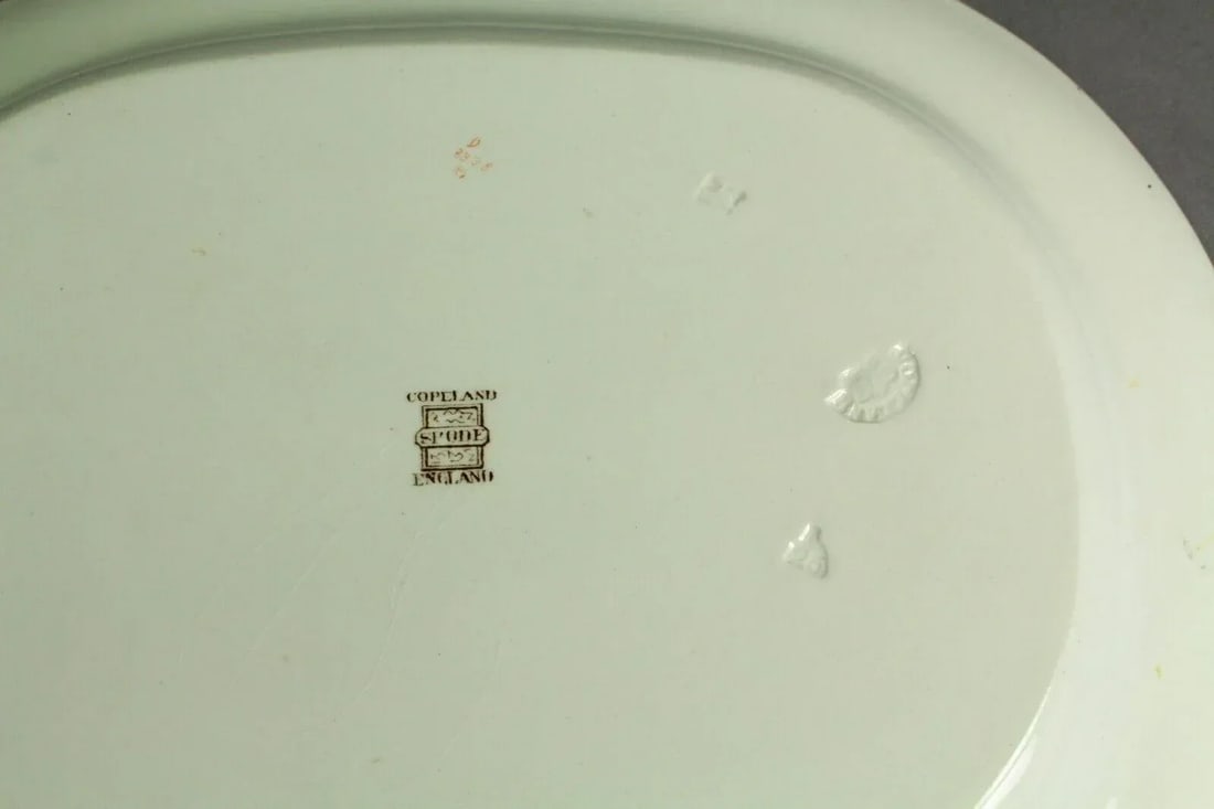 19th Century Copeland Spode Armorial Platter With London Goldsmiths Coat of Arms - 10