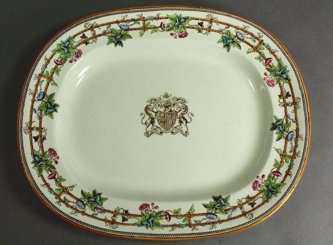 19th Century Copeland Spode Armorial Platter With London Goldsmiths Coat of Arms - 13