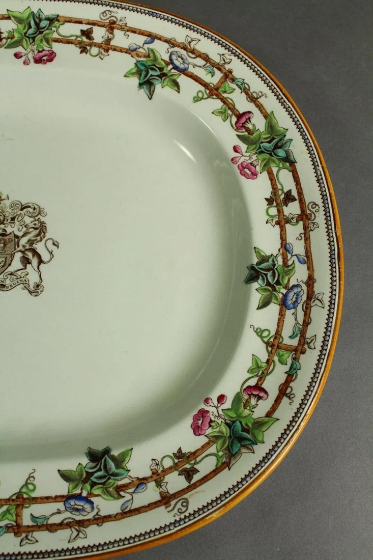 19th Century Copeland Spode Armorial Platter With London Goldsmiths Coat of Arms - 5