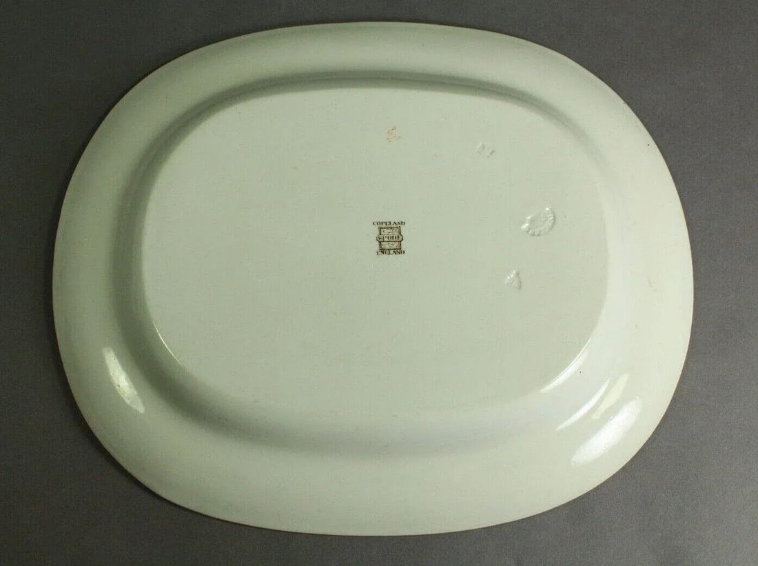 19th Century Copeland Spode Armorial Platter With London Goldsmiths Coat of Arms - 9