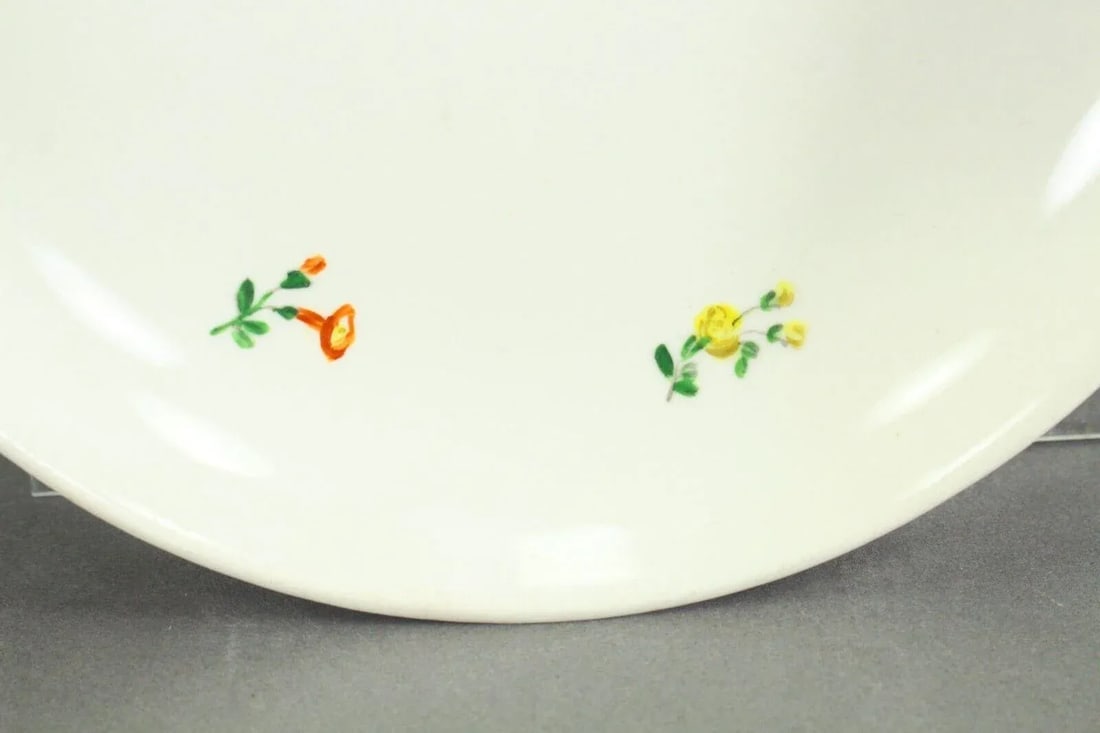 18th Century Royal Vienna Porcelain Deep Plate / Shallow Bowl With Handpainted Flowers - 5