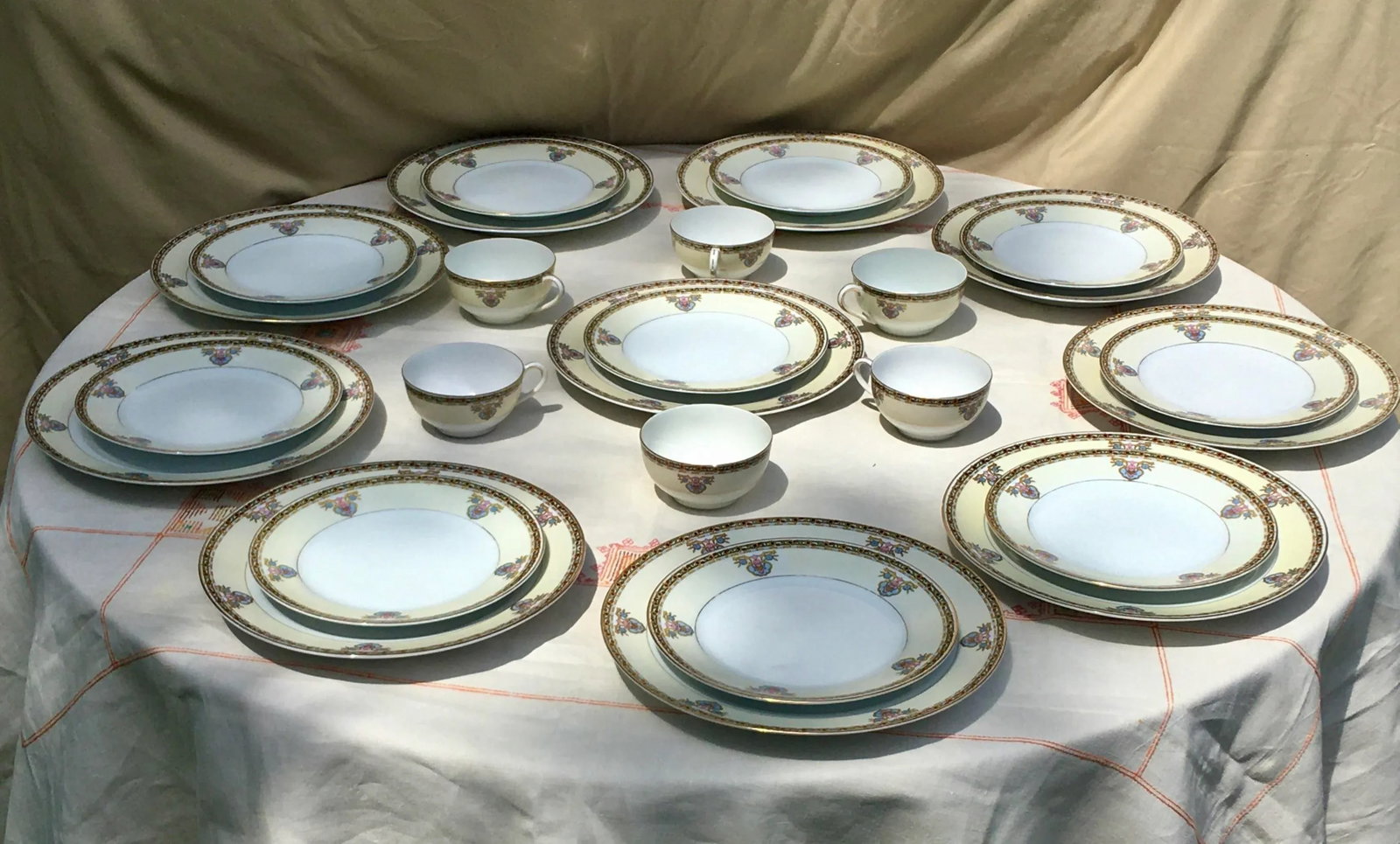 Early 20th Century Noritake Belleclaire China Plate Set- 26 Pieces - 11