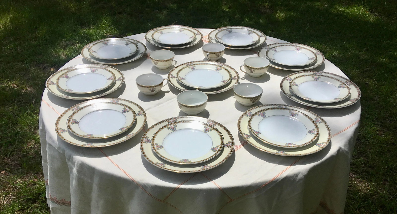 Early 20th Century Noritake Belleclaire China Plate Set- 26 Pieces - 2