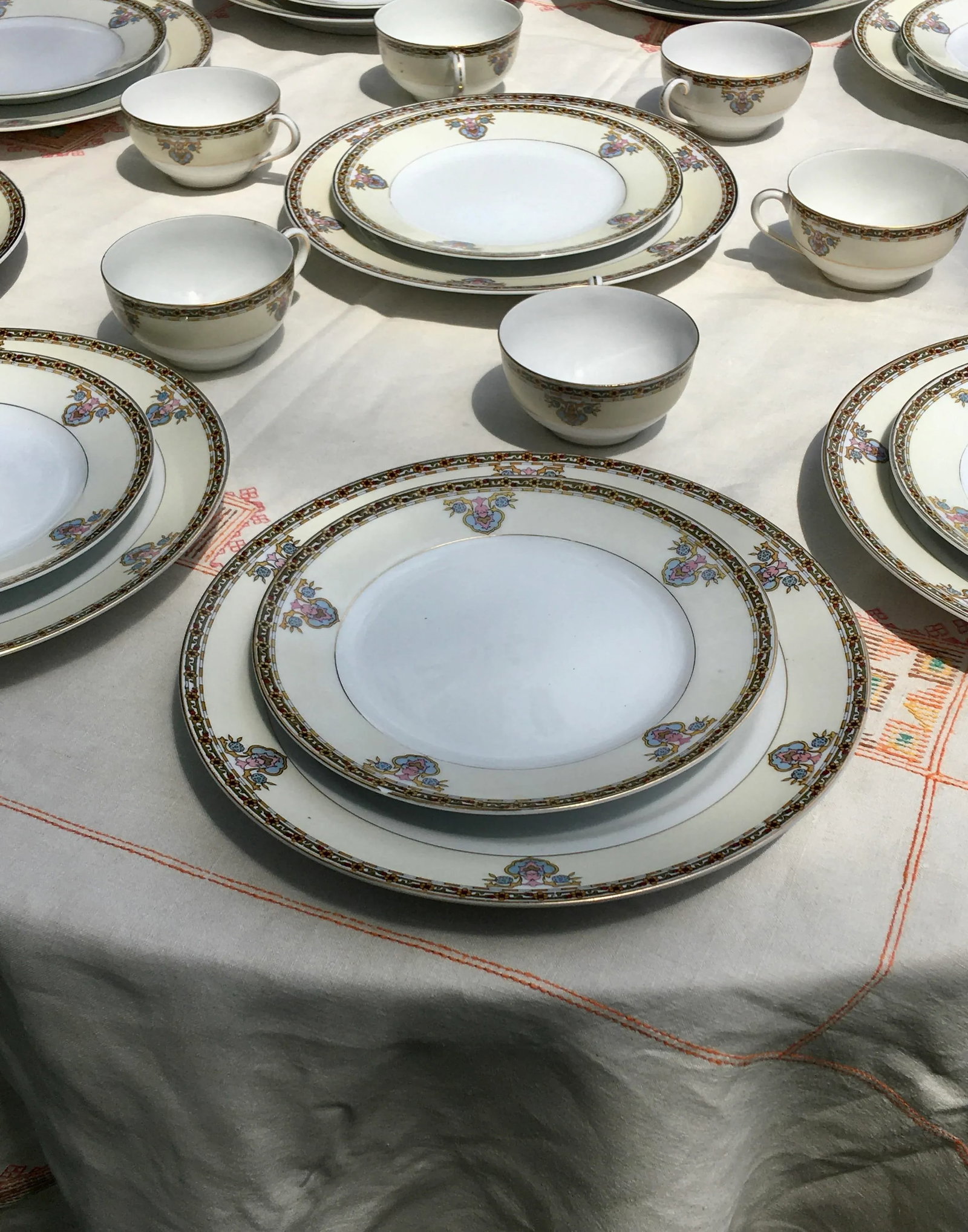 Early 20th Century Noritake Belleclaire China Plate Set- 26 Pieces - 5