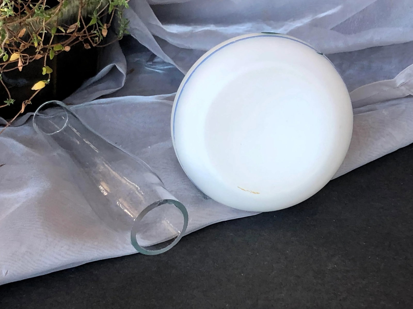 Antique Hand Painted Victorian Glass Oil Lamp - 10