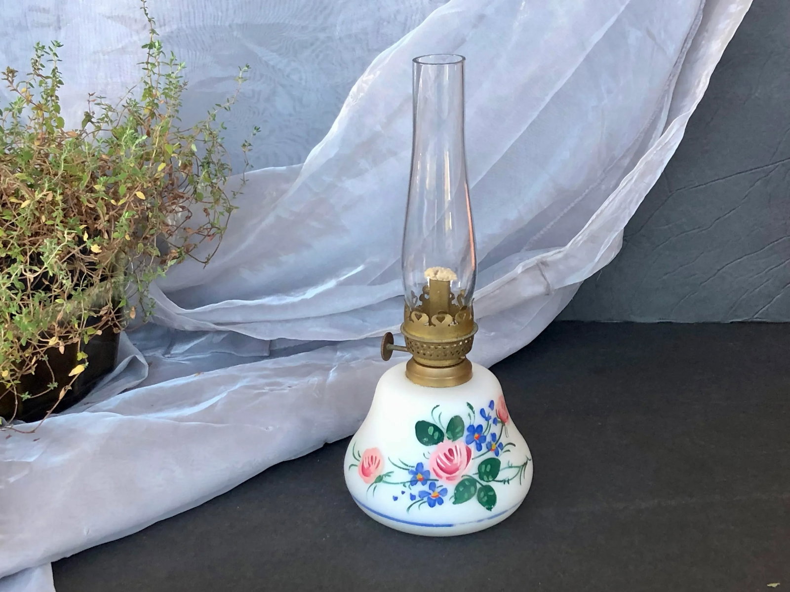 Antique Hand Painted Victorian Glass Oil Lamp - 12
