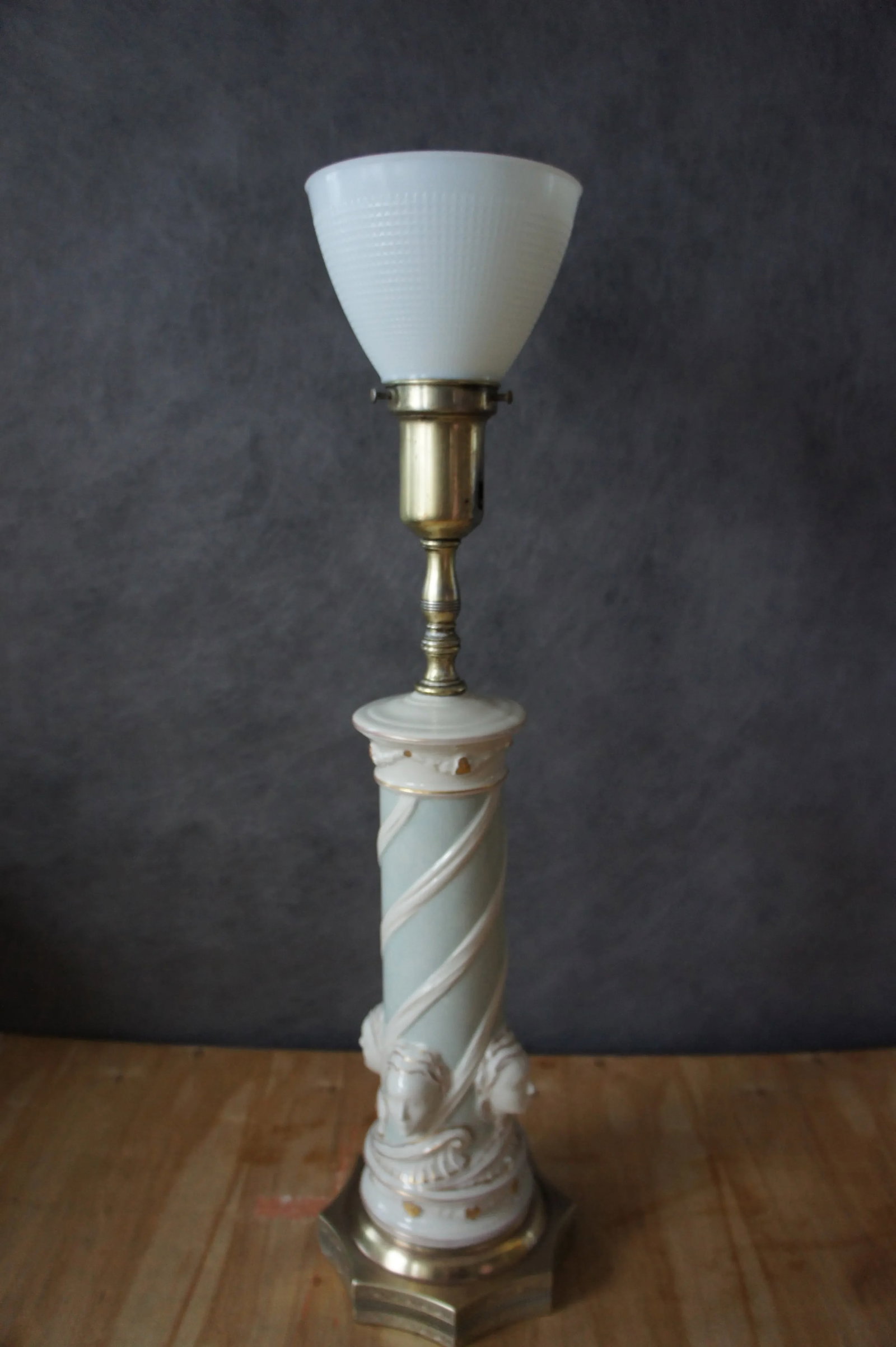 Vintage Rembrandt Porcelain Torchiere Table Lamp - 8