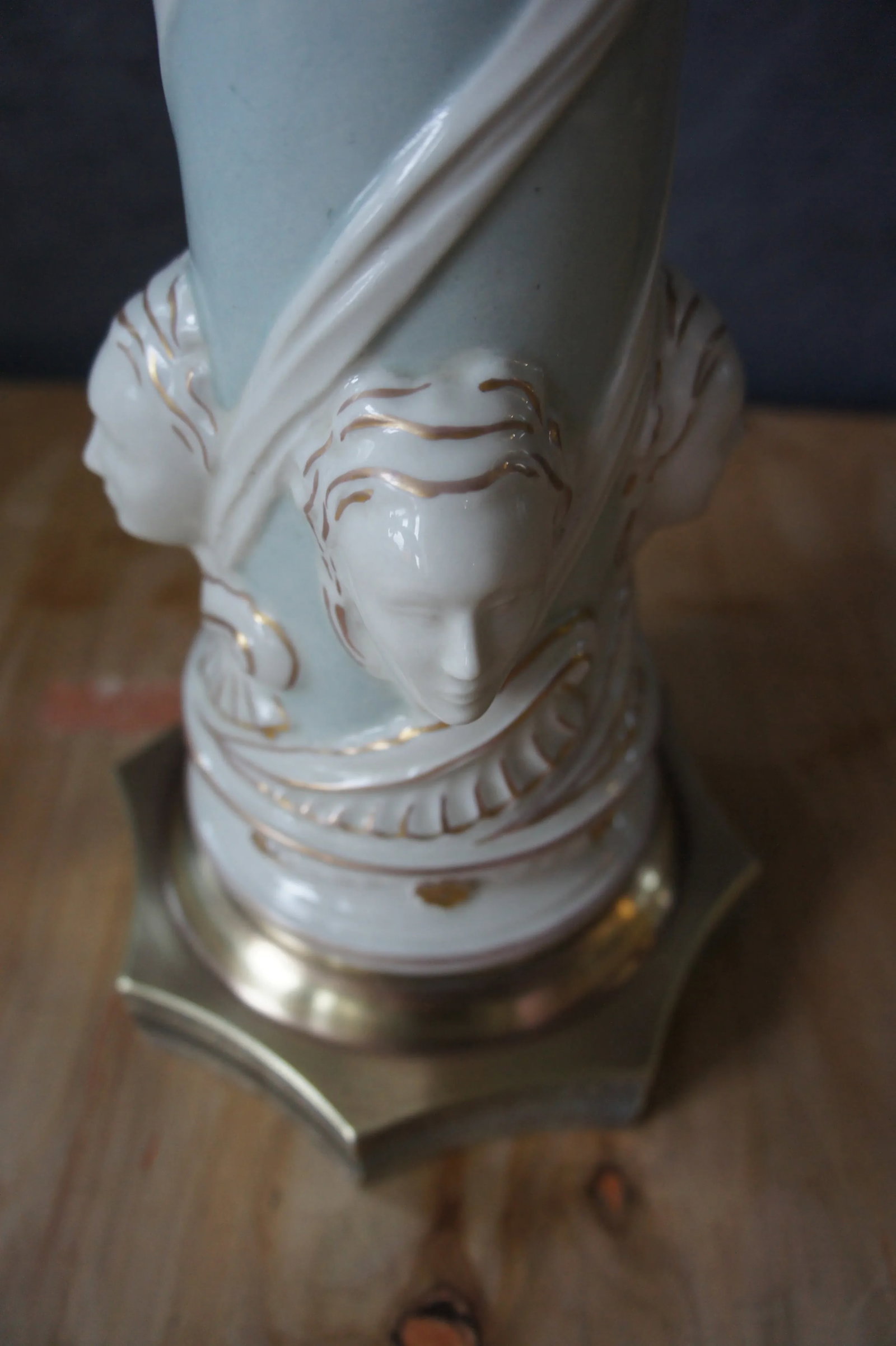 Vintage Rembrandt Porcelain Torchiere Table Lamp - 9