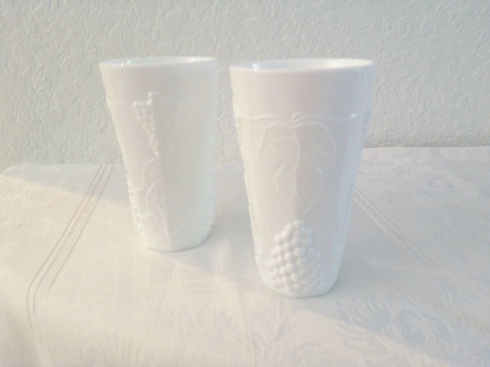 Mid-Century Harvest Grape Milk Glass Tumblers, S/9 - 2