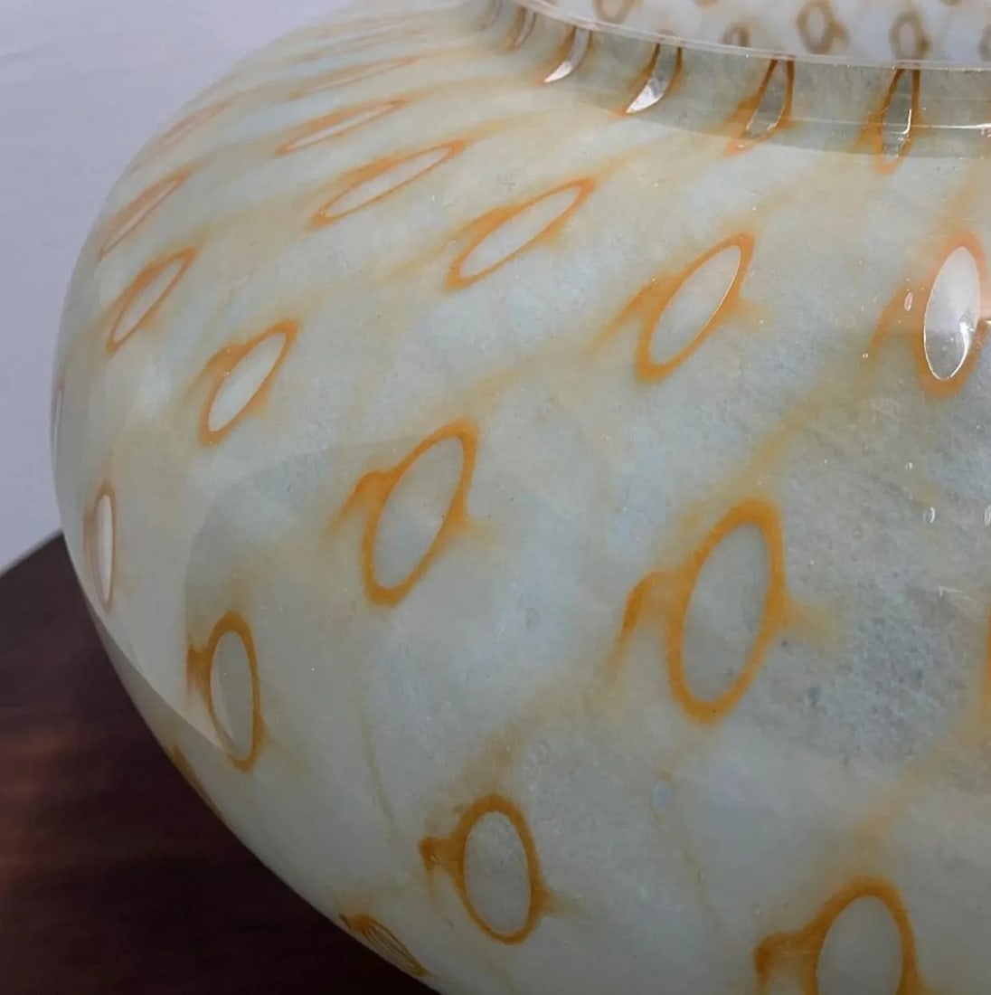 Large Italian Murano Vase Attributed to Barovier E Toso - 2