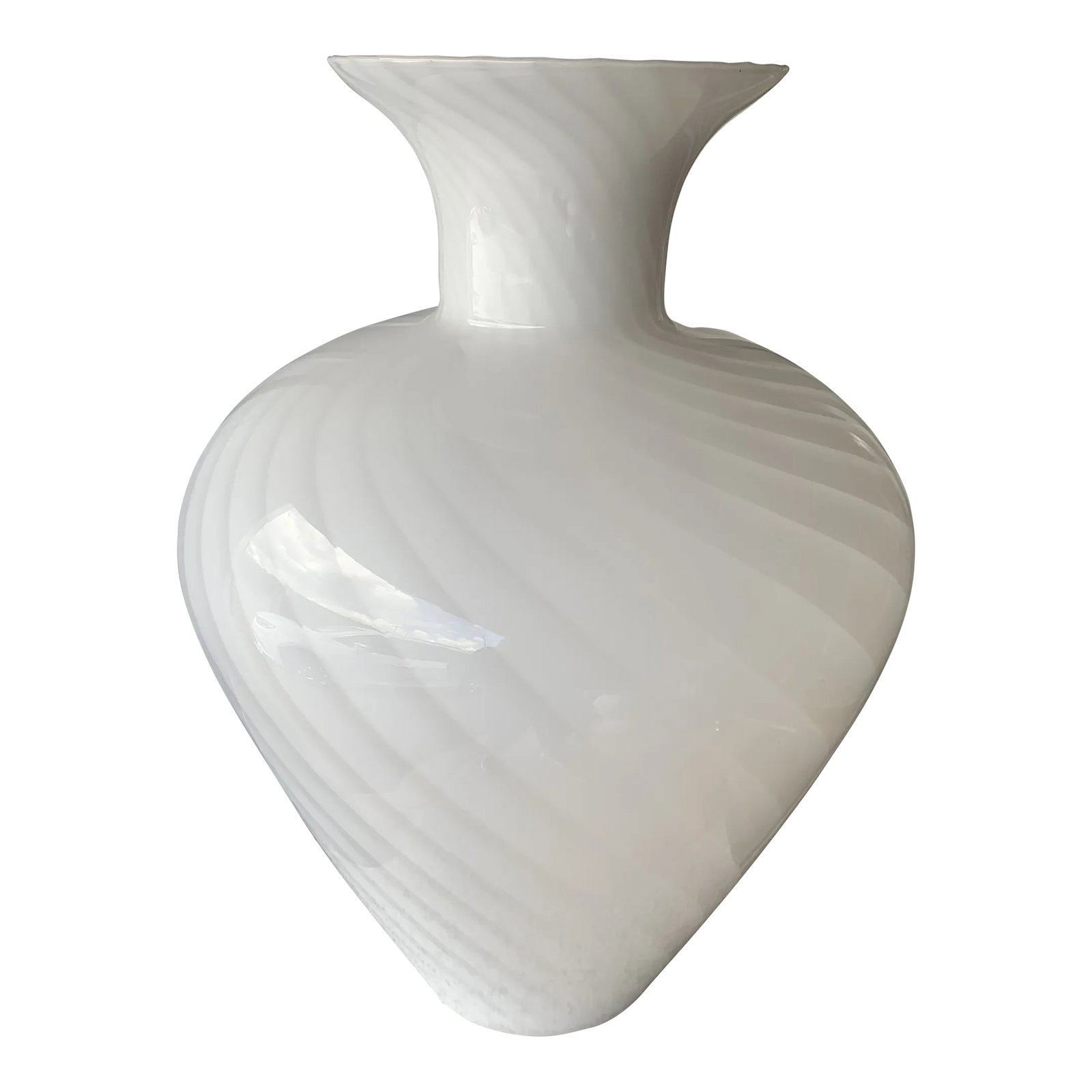 Vintage White Swirl Murano Hand Blown Glass Extra Large Vase: Vintage large murano glass hand blown vase! A beautiful white swirl pattern. In excellent shape. No chips or cracks. Condition: Alterations: Original Condition Unaltered Imperfections: Some