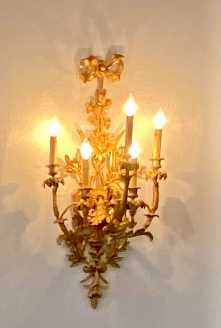 1990s Pair of Gold Colored Metal Hard Wired Sconces With 5 Candelabras - 3