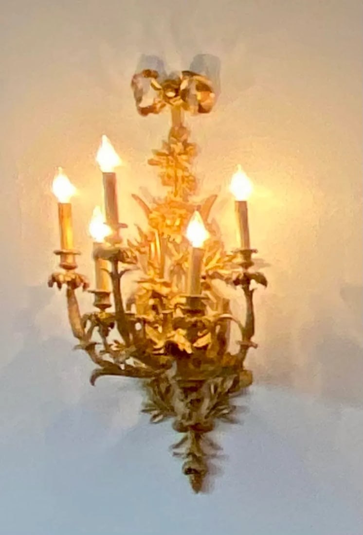 1990s Pair of Gold Colored Metal Hard Wired Sconces With 5 Candelabras - 4