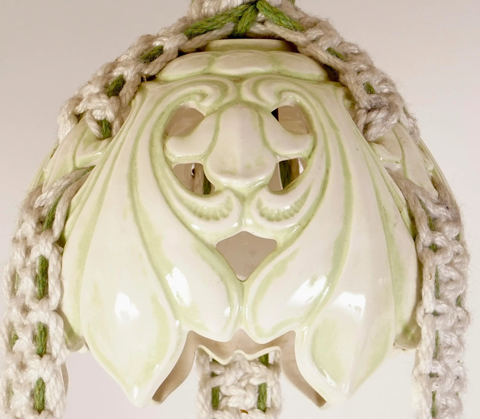 1970s Hanging Macrame Lamp With Planter Decorated With Butterflies Set of 2 - 5