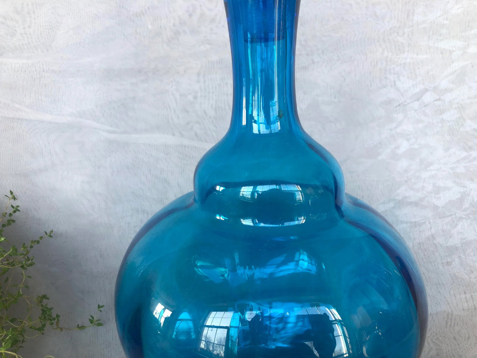 Mid Century Modern Hand Blown Art Glass Decanter - 8