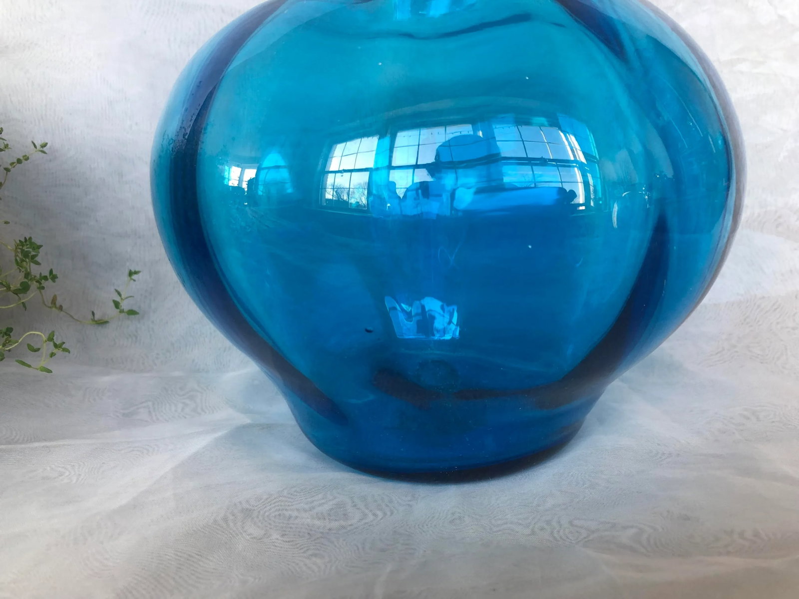 Mid Century Modern Hand Blown Art Glass Decanter - 9