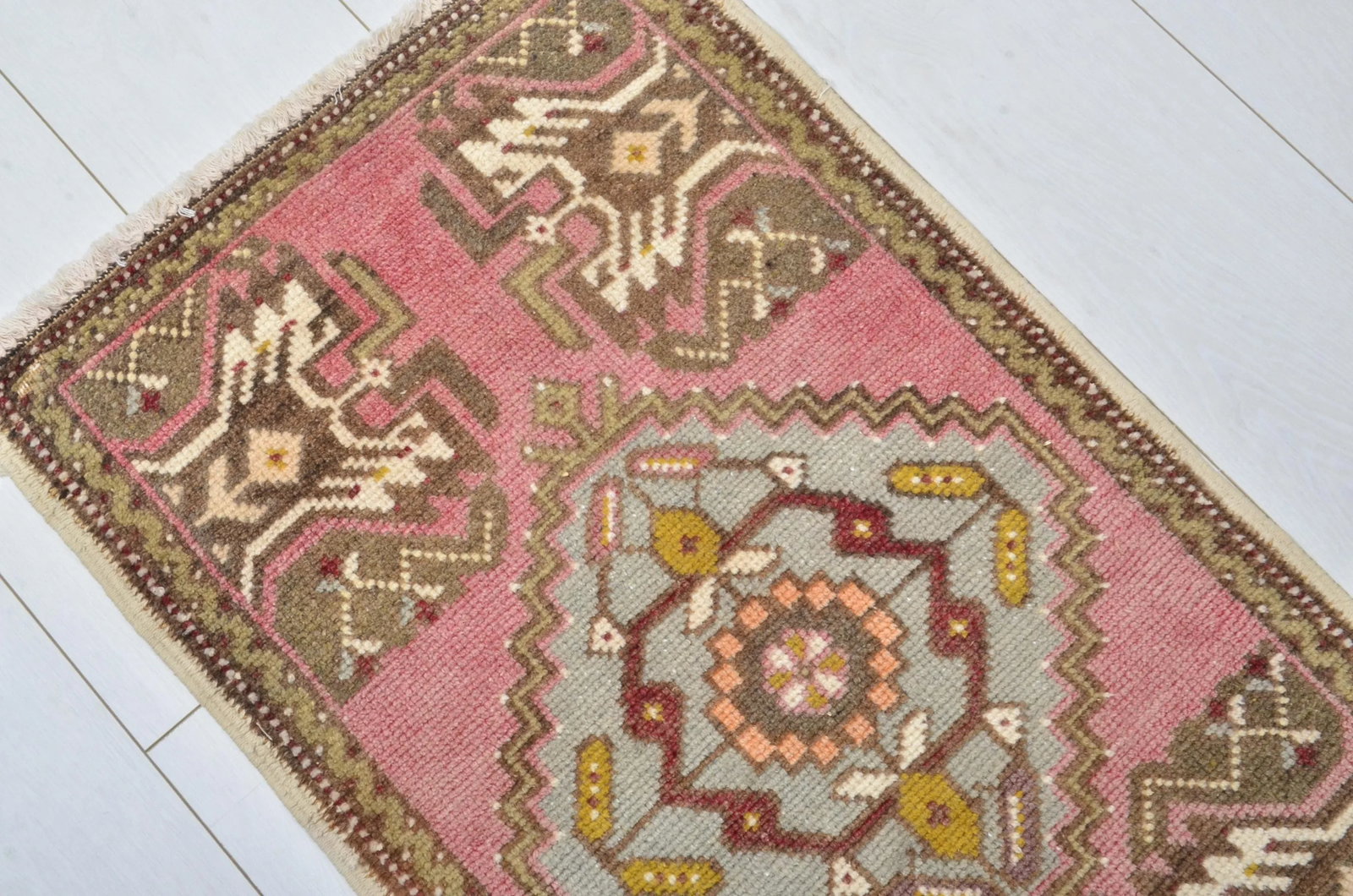 Pink Oushak Wool Handmade Faded Small Rug - 3