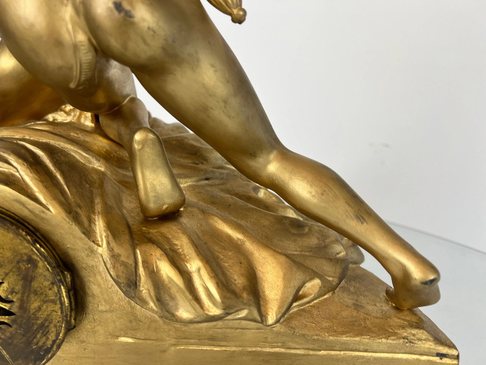 1930s Vintage French Figural Spelter Clock - 11