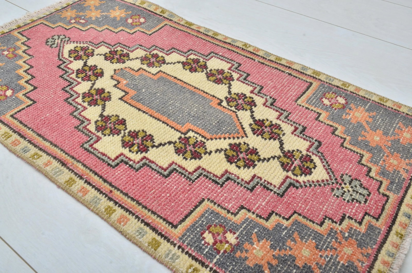 Oushak Wool Vintage Bathroom Rug - 3
