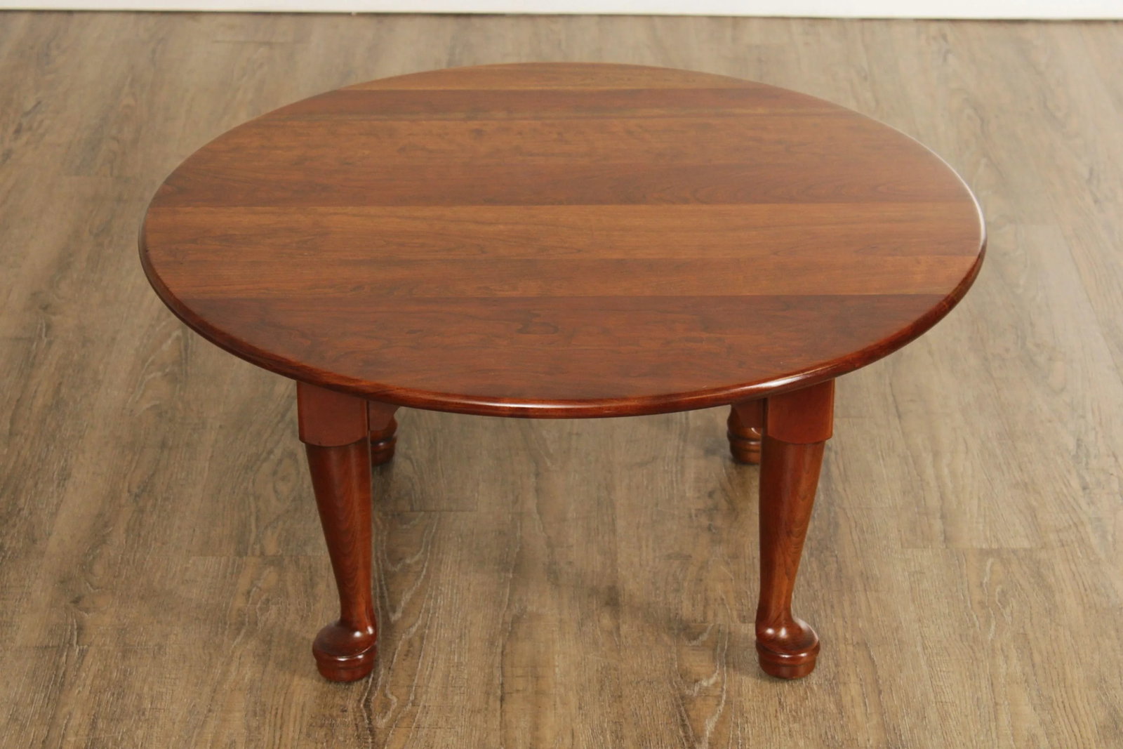 Vintage Stickley Queen Anne Style Round Cherry Coffee Table - 10
