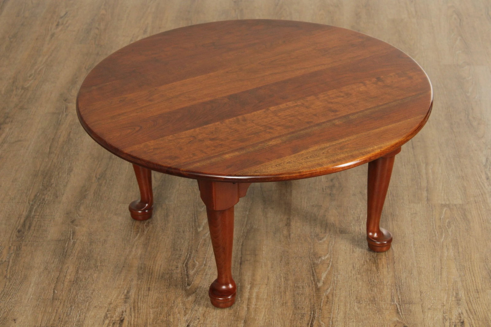 Vintage Stickley Queen Anne Style Round Cherry Coffee Table - 2