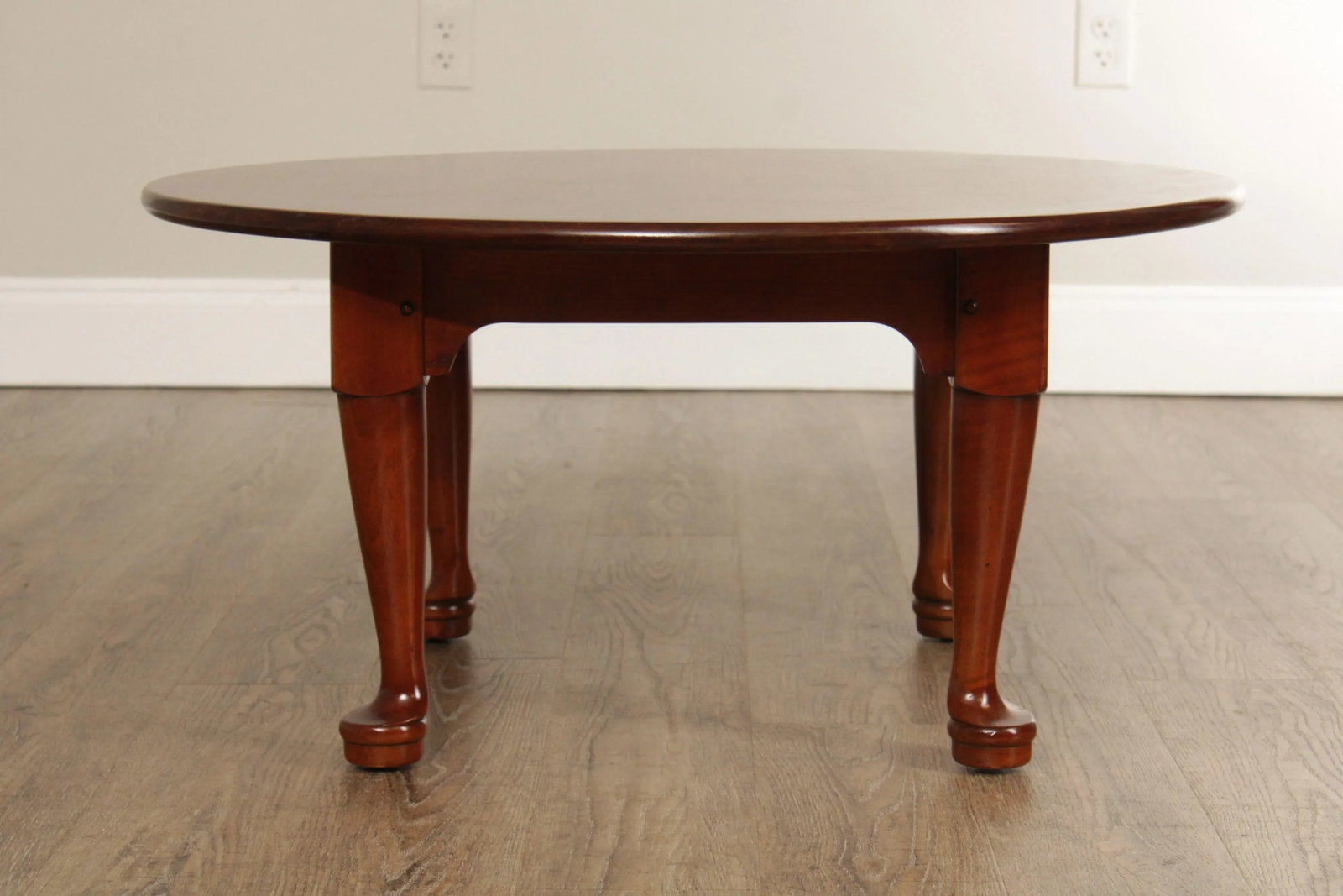 Vintage Stickley Queen Anne Style Round Cherry Coffee Table - 8