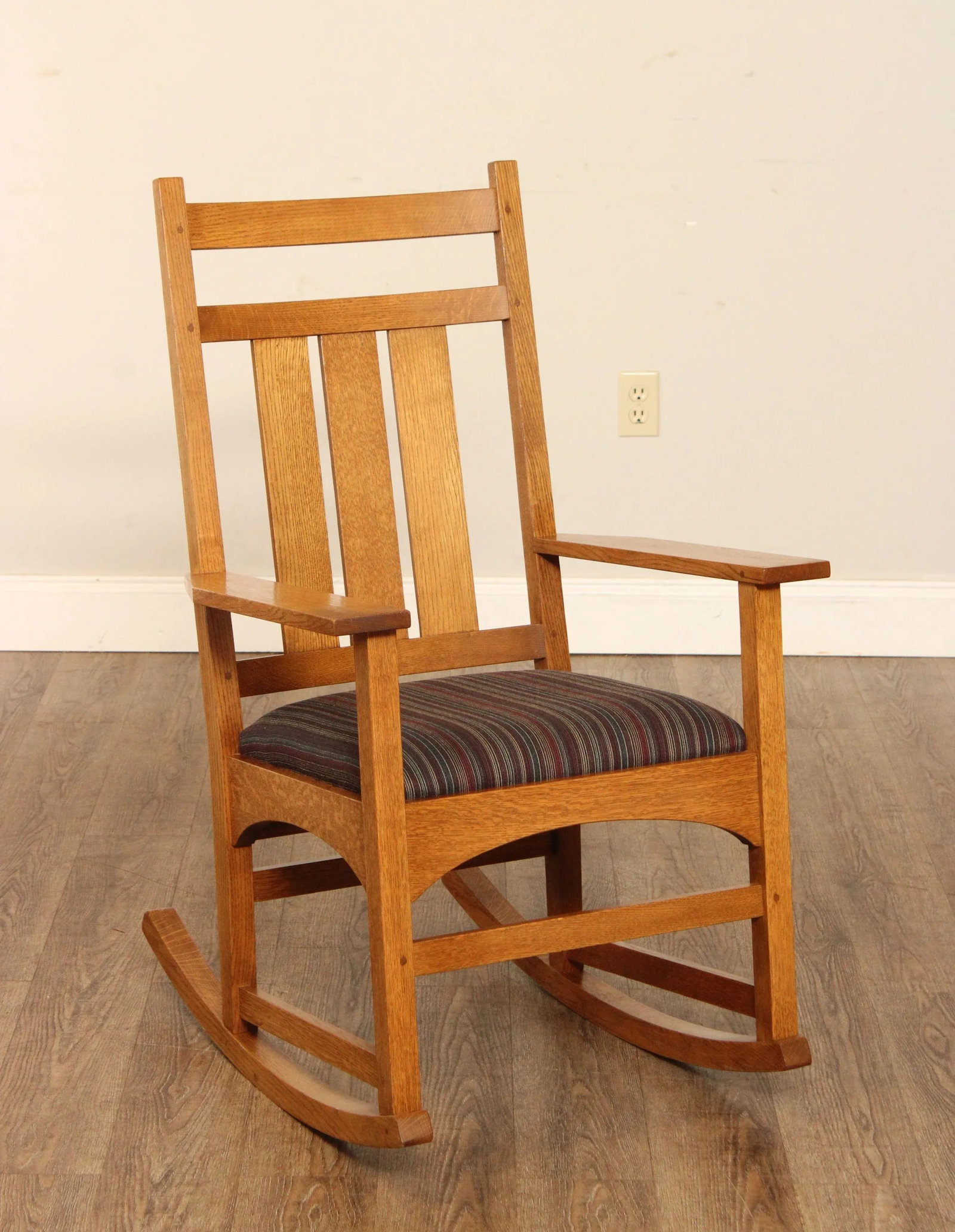 Stickley Mission Collection Harvey Ellis Oak Rocking Chair - 2