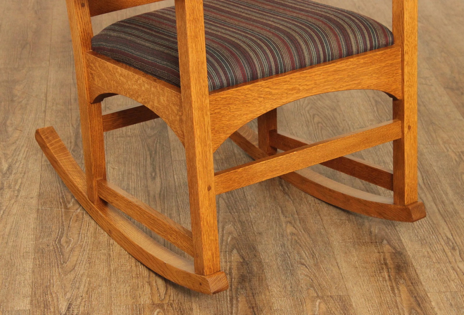 Stickley Mission Collection Harvey Ellis Oak Rocking Chair - 3