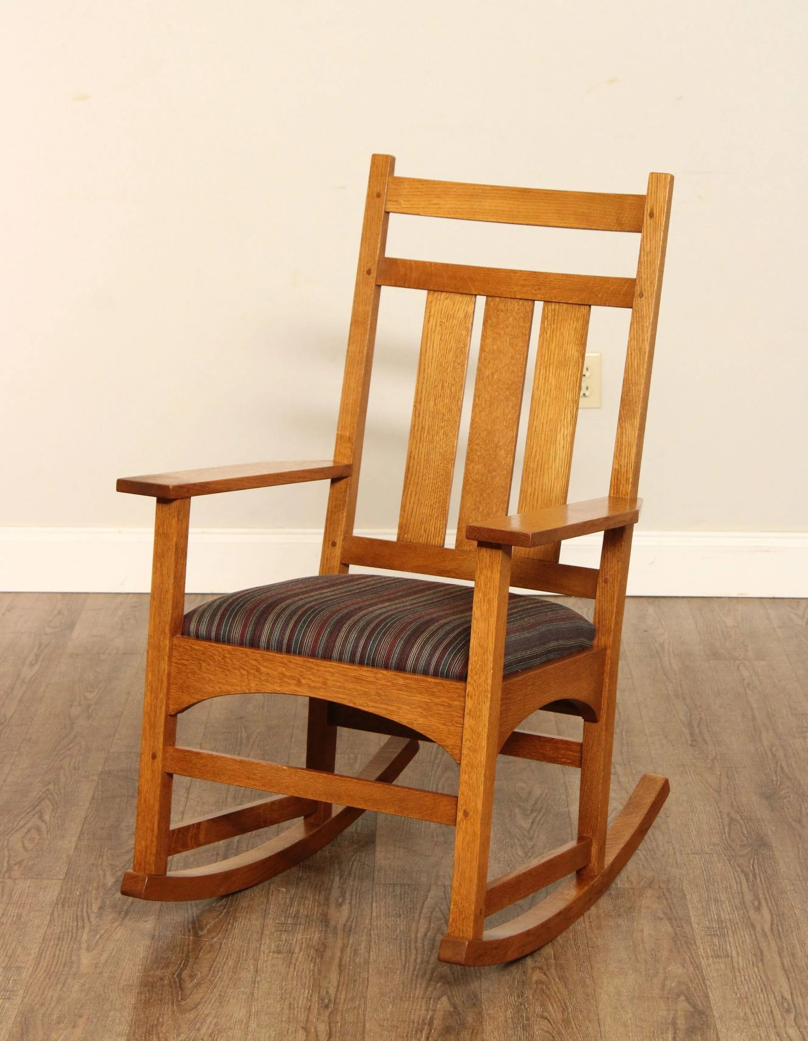 Stickley Mission Collection Harvey Ellis Oak Rocking Chair - 5