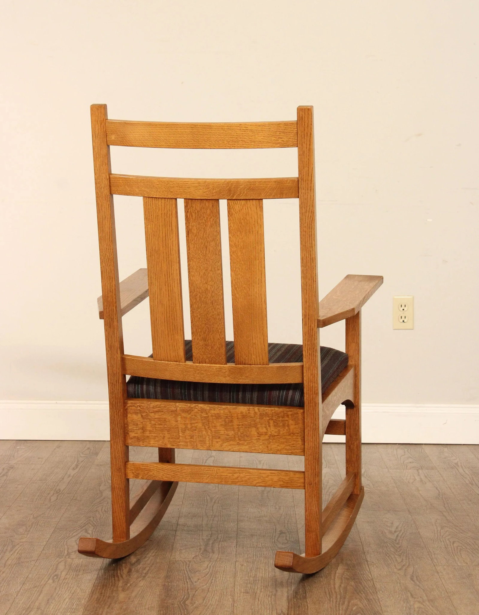 Stickley Mission Collection Harvey Ellis Oak Rocking Chair - 9