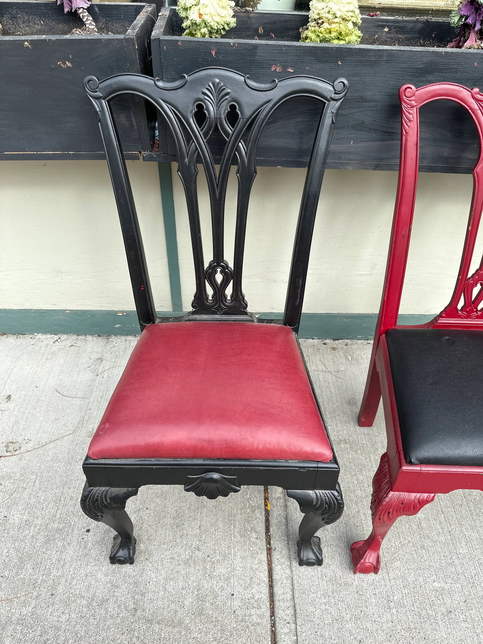 1940s Pair of English Chippendale Style Ball and Claw Foot Dining Chairs - 7