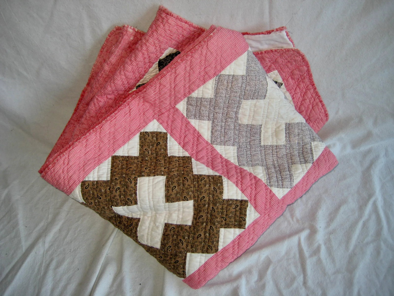 Antique Amish American Check Quilt - 10
