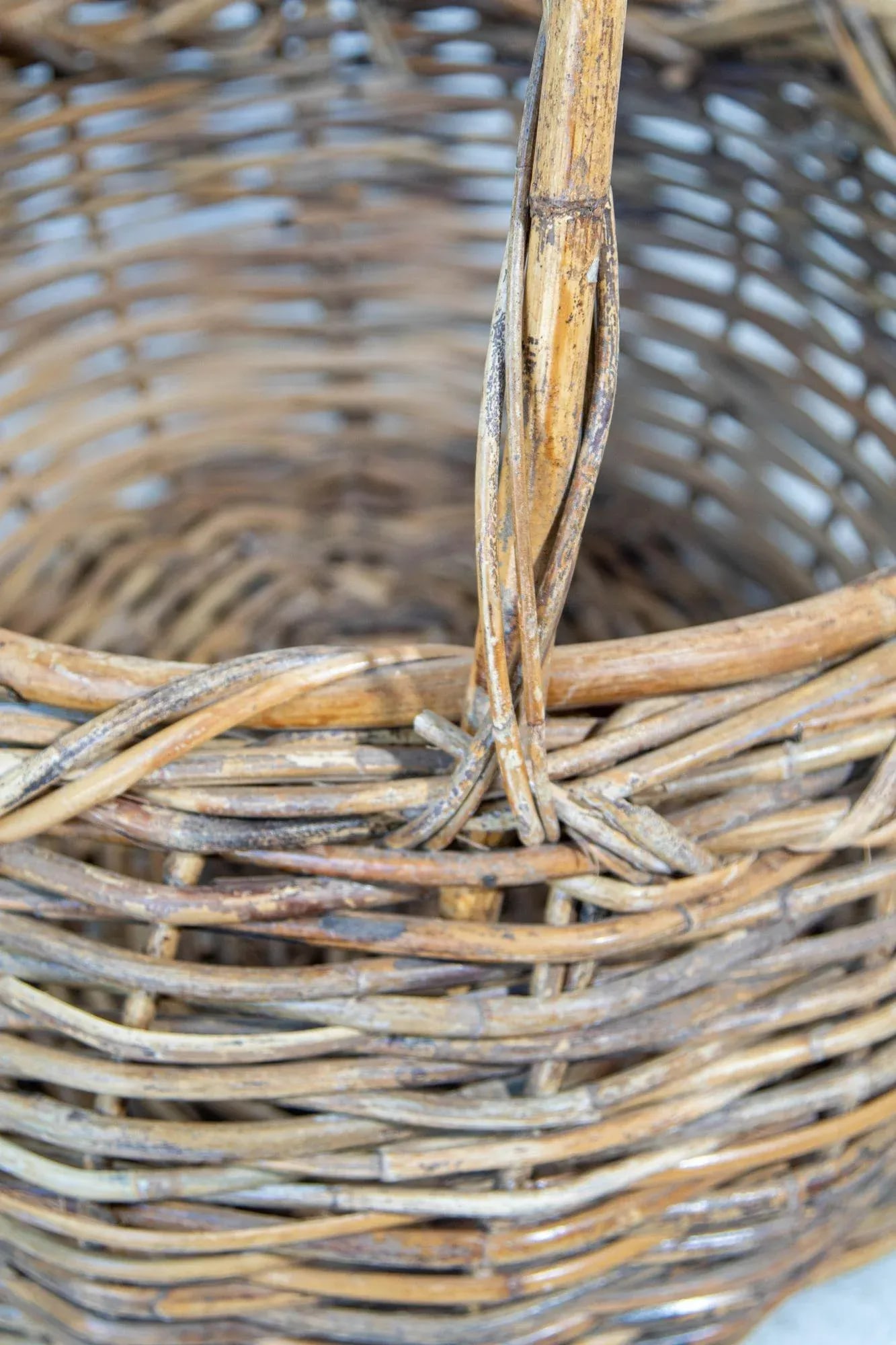 Large Antique French Provincial Grape Harvest Wicker Basket With Single Handle - 12
