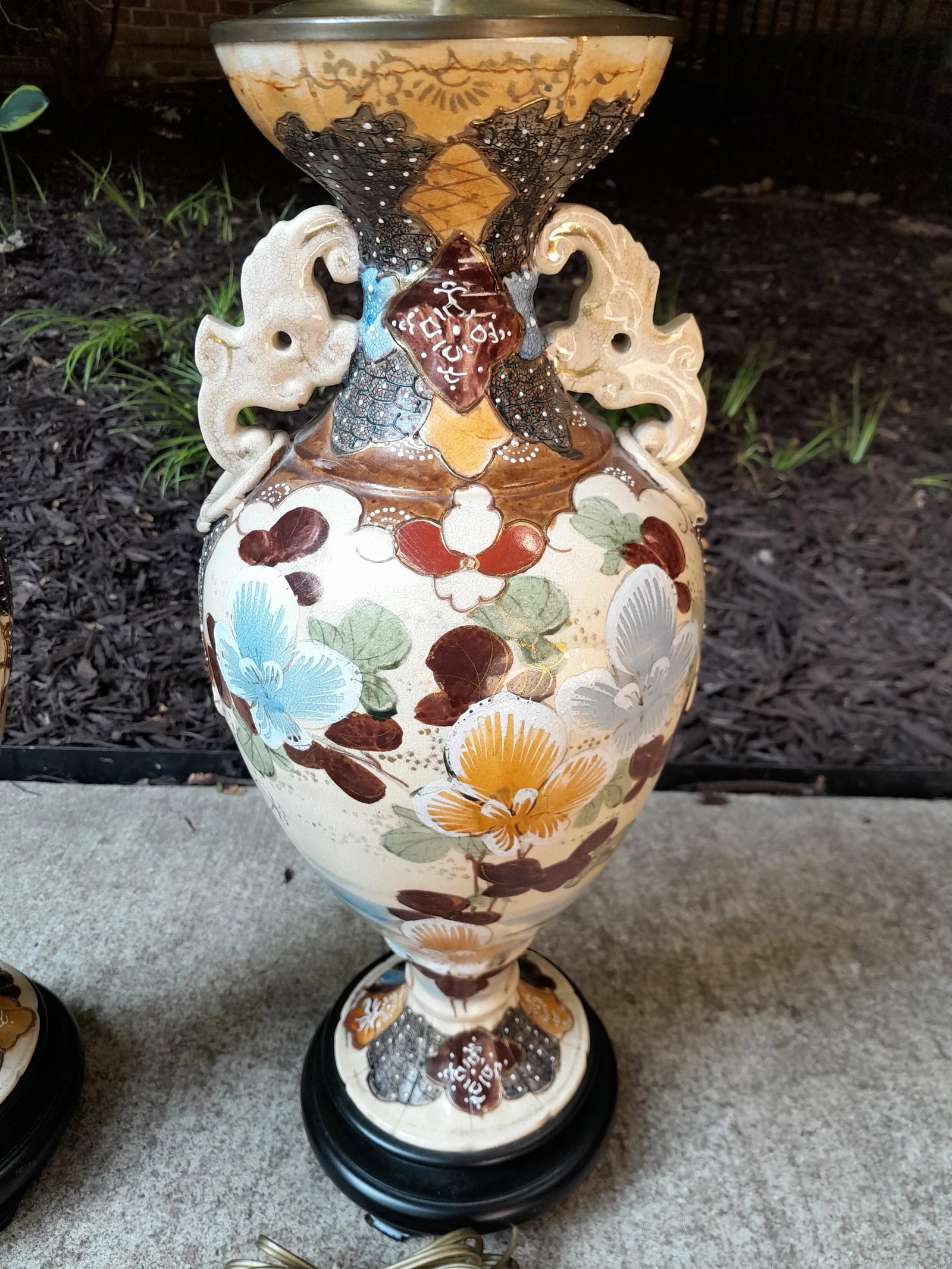 1960s Tall Pair of Japanese Satsuma Table Lamp Bases - 4