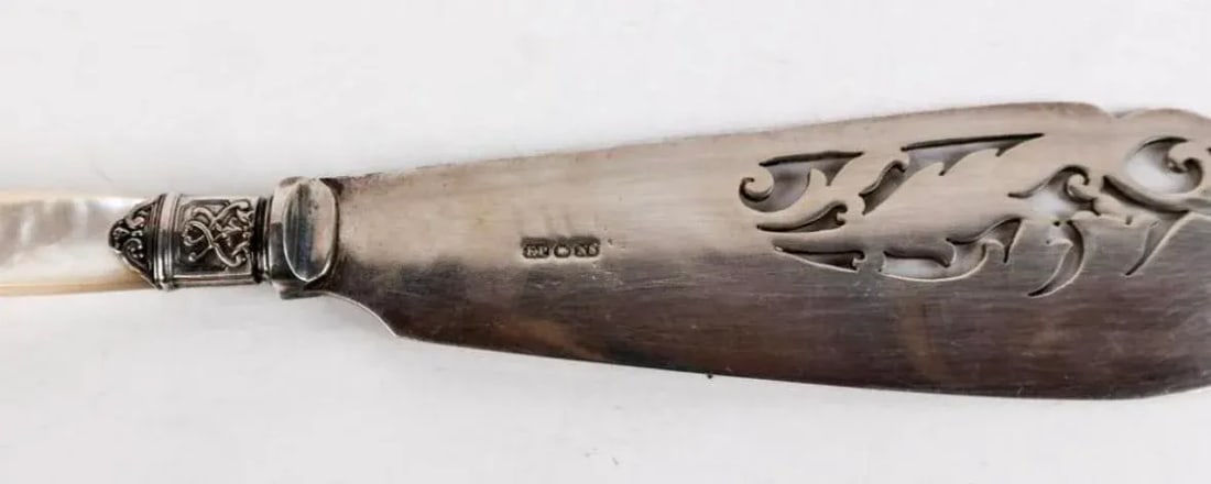 Antique Silver Plate and Mother of Pearled English Fish Fork and Knife Serving Set Boxed- 2 Pieces - 7
