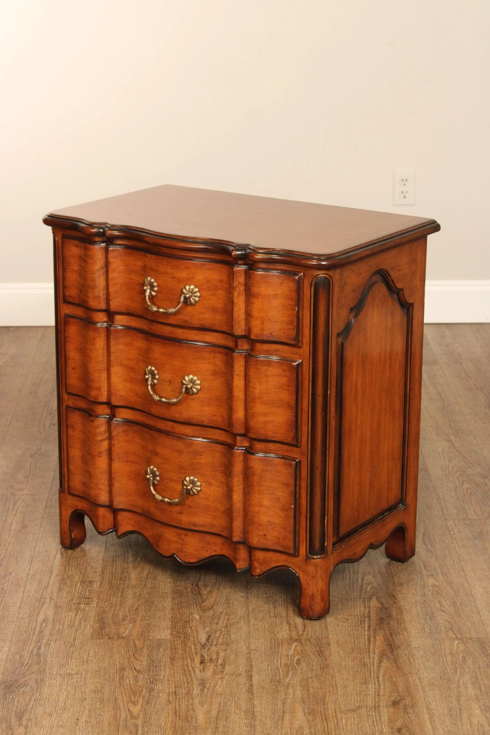 Early 21st Century Theodore Alexander Chateau Du Vallois French Style Three Drawer Chest - 10