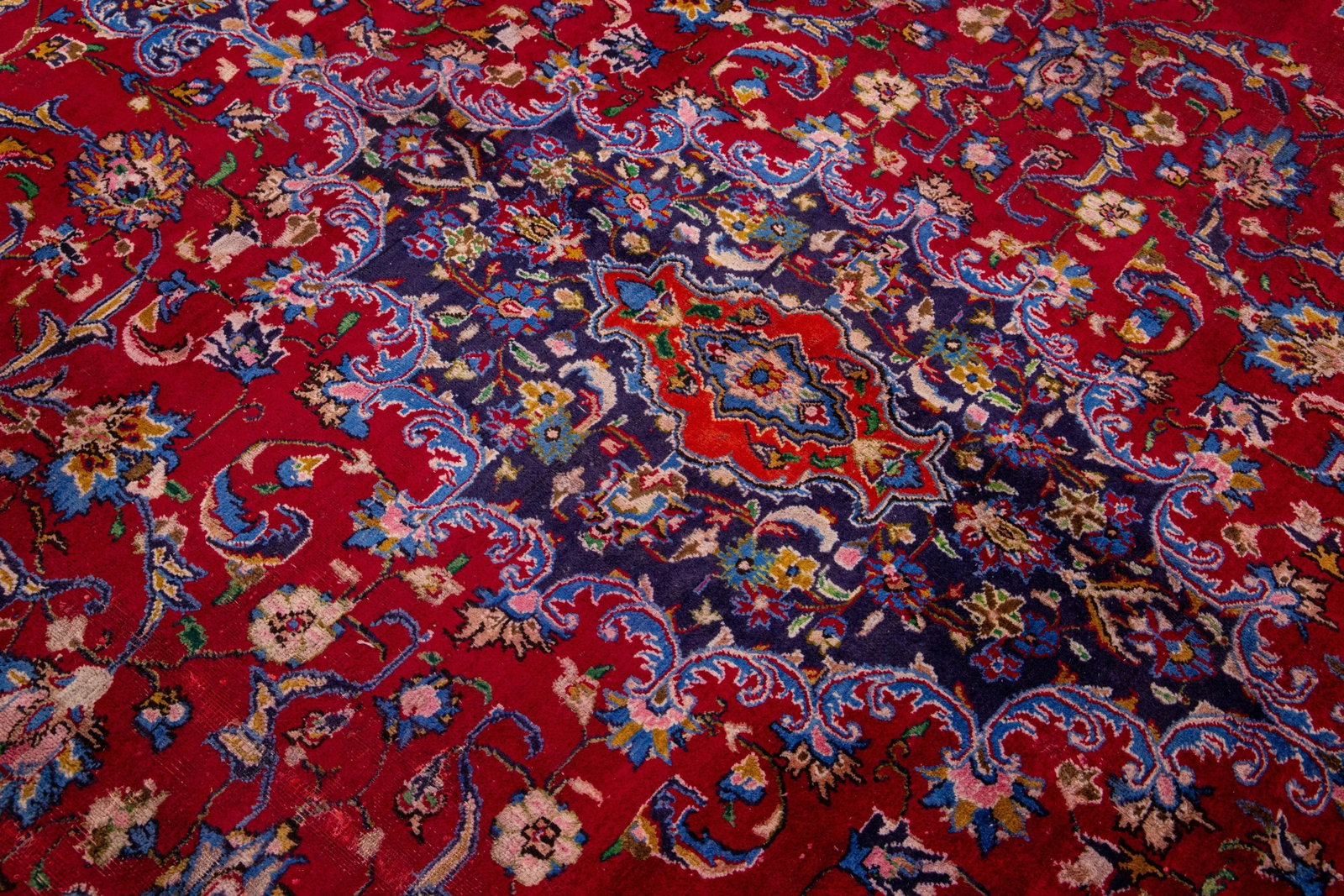 Handmade 1950s Persian Kashan Wool Rug Handmade With Allover Motif - 7