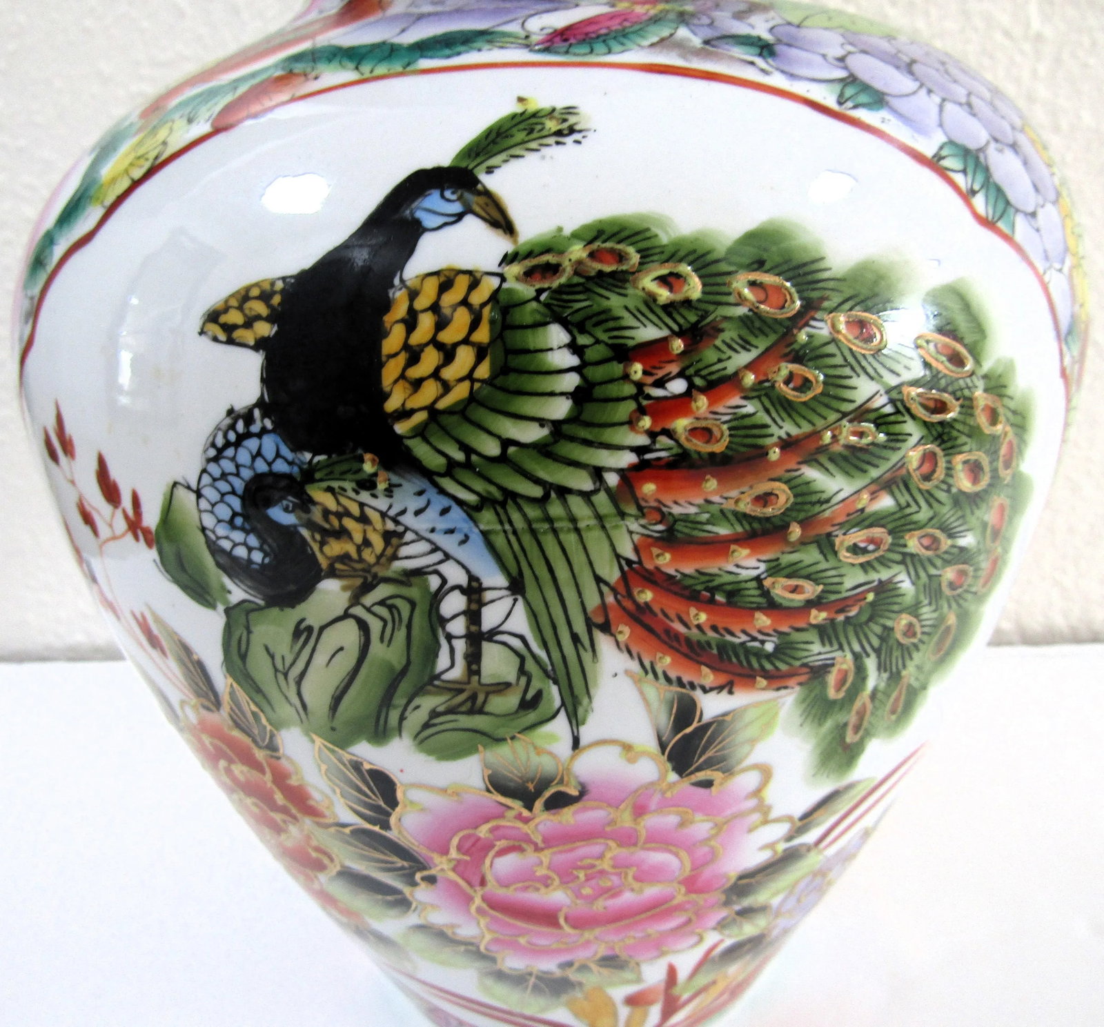 Vintage Chinoiserie Hand Painted Famille Rose Peacock Porcelain Vase - 10