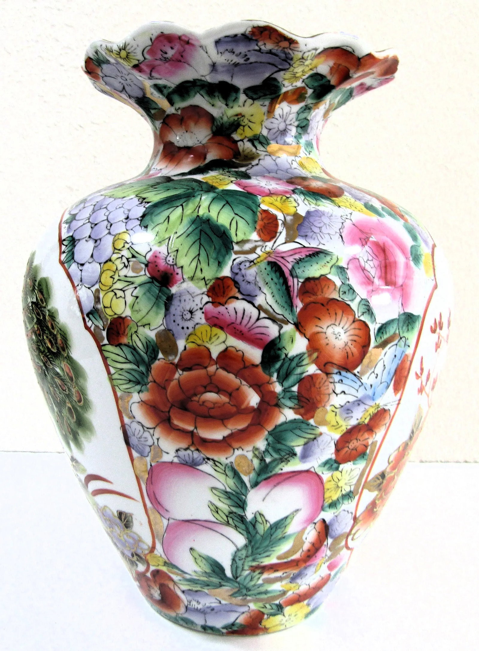 Vintage Chinoiserie Hand Painted Famille Rose Peacock Porcelain Vase - 4