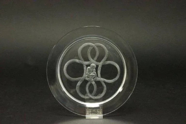Mid 20th Century 12 Art Deco Lalique Cherub and Rope Motif Plates - 5