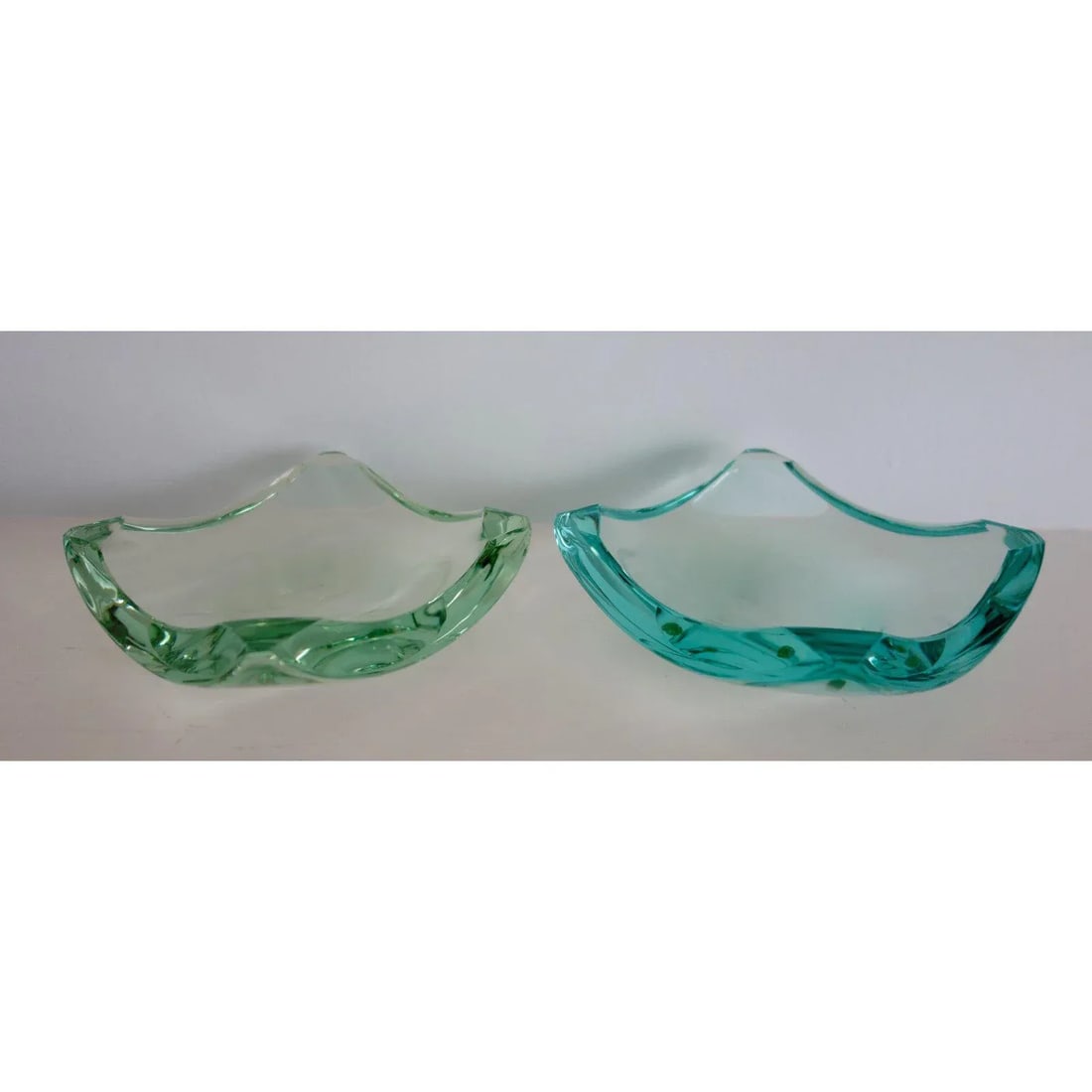 Erwin Burger Fontana Arte Glass Dishes - a Pair - 2
