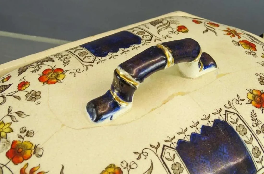 Late 19th Century Sampson and Hancock Norman Pattern 45 Piece English Cobalt Blue Dinner Service- 45 - 2