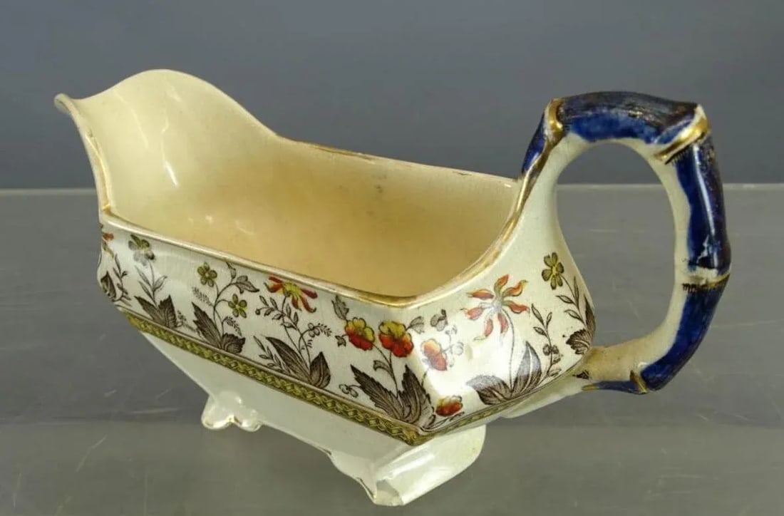 Late 19th Century Sampson and Hancock Norman Pattern 45 Piece English Cobalt Blue Dinner Service- 45 - 8